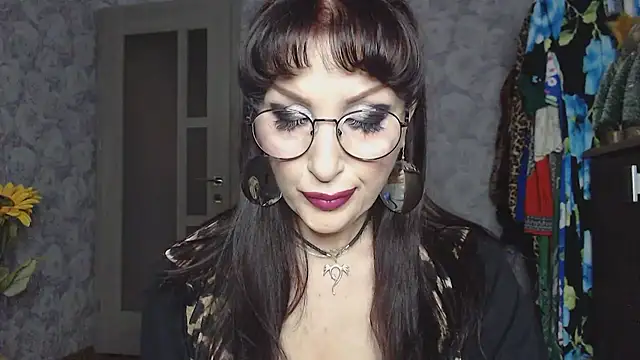 Aziza1 online show from March 2026 01:41:01 PM