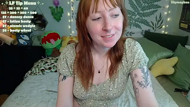 LilyMayBae online show from May 2026 01:23:02 AM