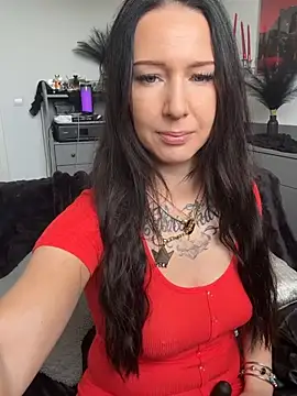 Trixie-Tainted online show from July 2026 11:56:01 AM