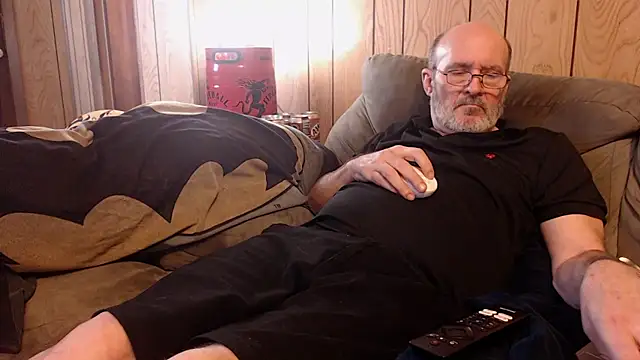 snickers1 online show from March 2026 01:26:01 PM