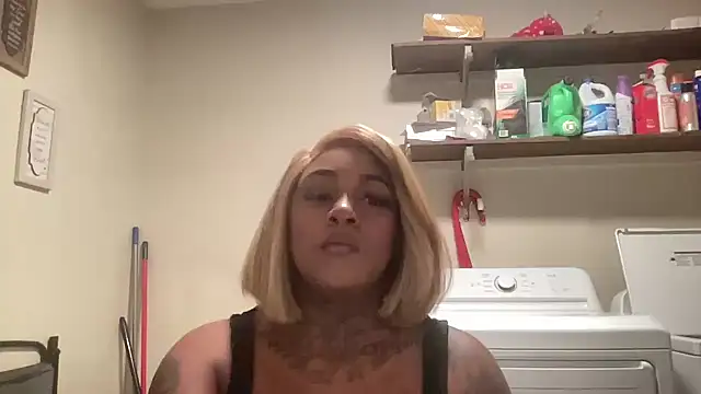 Creamesensation online show from October 2025 12:27:01 PM