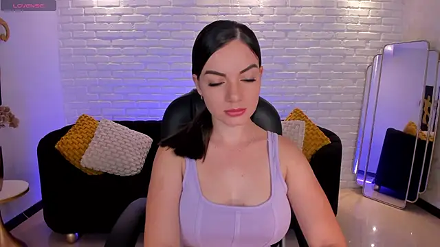 MorganHicks online show from November 2025 07:59:02 PM