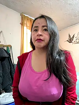 latinfemale online show from November 2025 09:52:02 PM