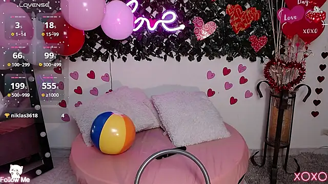 DestinyHills online show from February 2025 05:42:01 PM