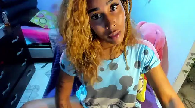 CarameloCeron online show from December 2024 01:49:02 PM