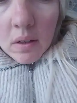 Snapshot of Mllesha74000 chatting on March 2025 01:04:02 PM Mllesha74000 online show from March 2025 01:04:02 PM