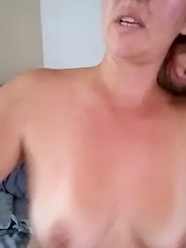 Snapshot of Mllesha74000 chatting on September 2025 04:39:02 PM Mllesha74000 online show from September 2025 04:39:02 PM