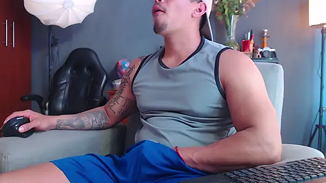 geirge teacherxx online show from November 2025 08:08:01 PM