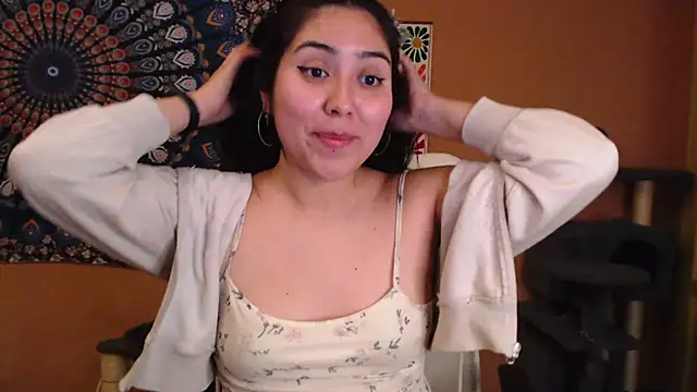 Snapshot of IntimateTales chatting on March 2025 08:09:02 PM IntimateTales online show from March 2025 08:09:02 PM