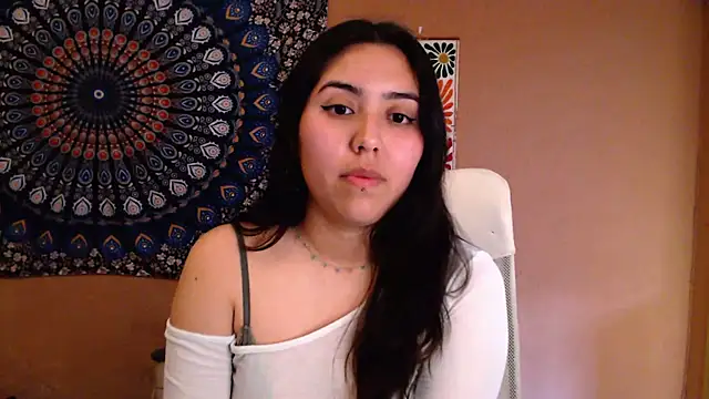 Snapshot of IntimateTales chatting on March 2025 04:46:01 PM IntimateTales online show from March 2025 04:46:01 PM