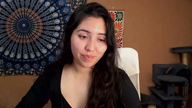 Snapshot of IntimateTales chatting on November 2025 07:13:02 PM IntimateTales online show from November 2025 07:13:02 PM