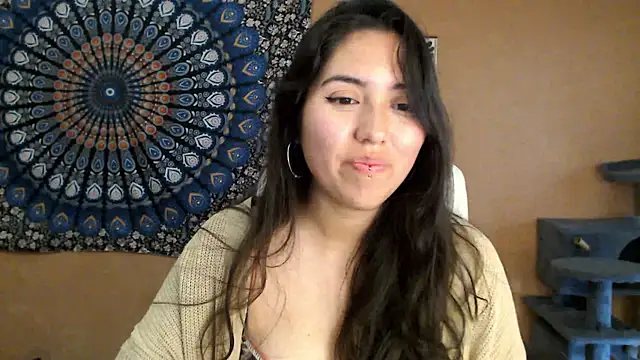 Snapshot of IntimateTales chatting on November 2025 08:34:02 AM IntimateTales online show from November 2025 08:34:02 AM