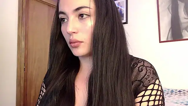 Snapshot of Honey_Aynur20 chatting on October 2025 06:58:01 PM Honey Aynur20 online show from October 2025 06:58:01 PM