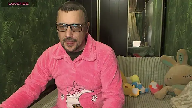 DanielOhCool online show from January 2025 01:46:01 PM