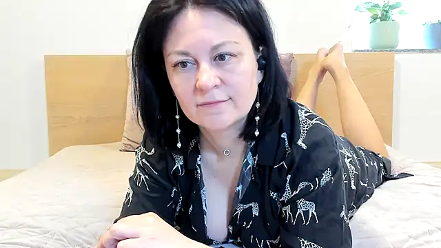 Snapshot of BritttanyBrix chatting on April 2026 09:40:02 AM BritttanyBrix online show from April 2026 09:40:02 AM