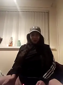 Snapshot of Leanne43 chatting on March 2025 07:10:01 PM Leanne43 online show from March 2025 07:10:01 PM