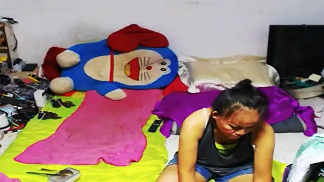 1CuteAndSexy69 online show from February 2025 11:30:01 AM