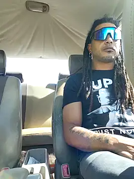 Snapshot of tropikboy chatting on December 2024 03:24:02 PM tropikboy online show from December 2024 03:24:02 PM