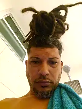 Snapshot of tropikboy chatting on February 2025 10:07:01 AM tropikboy online show from February 2025 10:07:01 AM