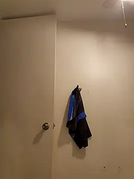 Snapshot of tropikboy chatting on March 2025 09:44:02 AM tropikboy online show from March 2025 09:44:02 AM