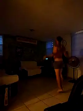 Snapshot of tropikboy chatting on October 2025 10:00:02 AM tropikboy online show from October 2025 10:00:02 AM