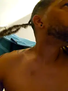 Snapshot of tropikboy chatting on October 2025 10:04:01 AM tropikboy online show from October 2025 10:04:01 AM