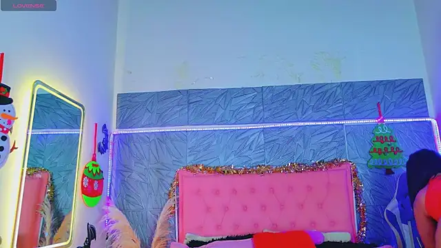 macasweet online show from December 2025 09:41:02 PM