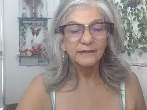 FunnyGrandma online show from December 2024 07:33:01 PM
