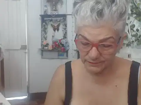 FunnyGrandma online show from February 2025 05:09:01 PM