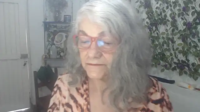 FunnyGrandma online show from February 2026 12:57:02 PM