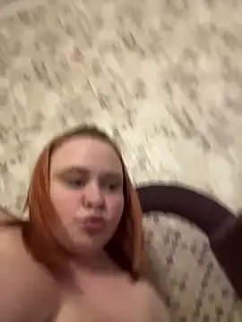 Snapshot of Model9798 chatting on January 2025 06:43:02 PM Model9798 online show from January 2025 06:43:02 PM
