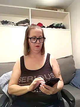 SweetandNaughty1 online show from February 2026 09:41:01 PM