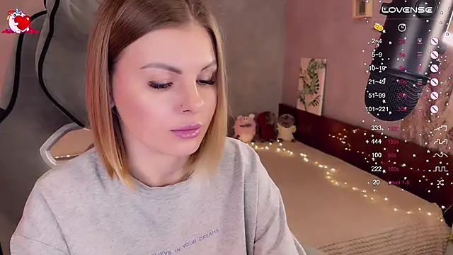 Your Sweet Lilu online show from March 2025 05:02:02 PM