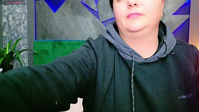 AleshaArabian online show from February 2025 08:03:01 PM