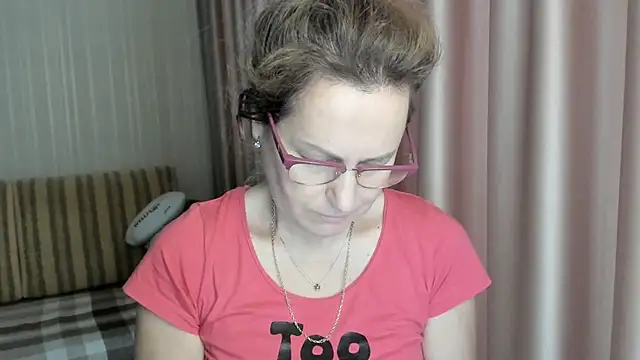 lauraoven online show from January 2025 08:57:02 AM