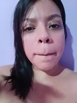 Snapshot of Sofiia_W26 chatting on April 2026 07:07:02 PM Sofiia W26 online show from April 2026 07:07:02 PM