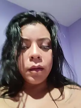 Snapshot of Sofiia_W26 chatting on May 2026 12:27:02 AM Sofiia W26 online show from May 2026 12:27:02 AM
