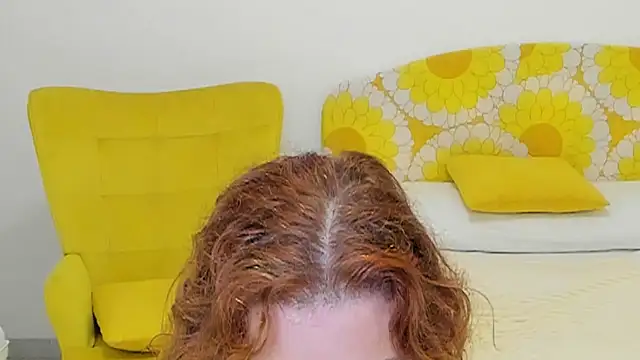 Snapshot of milf_penelope chatting on October 2025 04:15:02 AM milf penelope online show from October 2025 04:15:02 AM