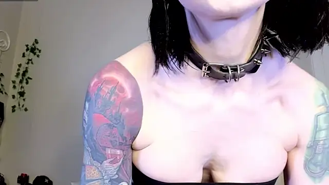 Ivey and James online show from February 2026 09:37:02 PM