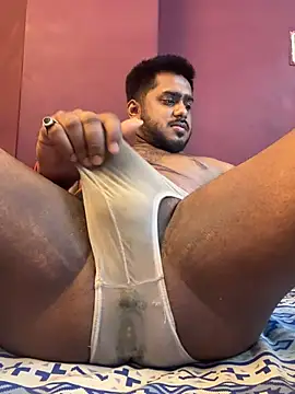 Rajveer1292 online show from May 2026 08:06:02 PM