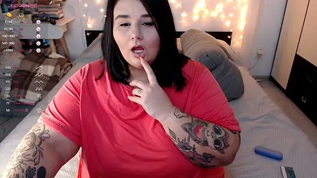 naughtykiss online show from September 2025 04:01:01 AM