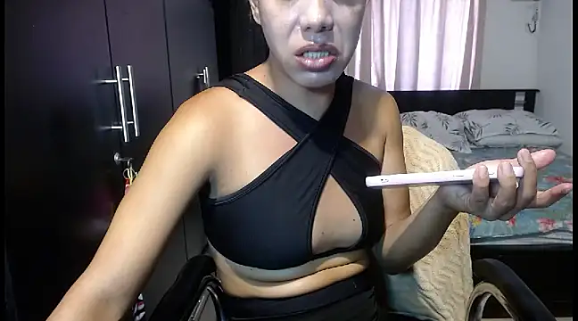 sensual nataliee online show from February 2025 06:06:01 PM