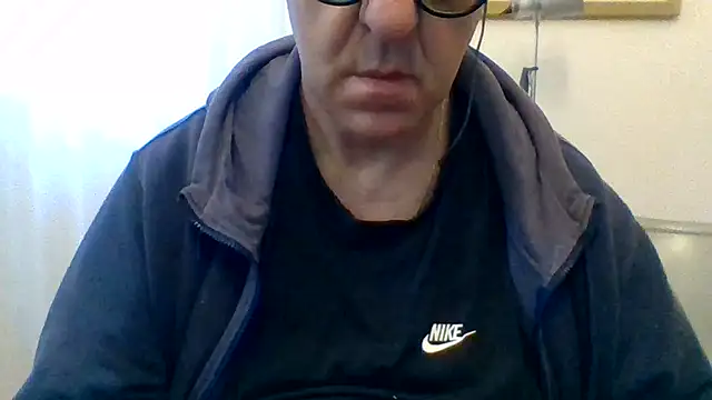 ANONIMO7735 online show from May 2026 05:03:01 AM