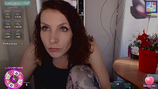 Snapshot of JohansonKatie chatting on February 2025 10:01:02 AM JohansonKatie online show from February 2025 10:01:02 AM