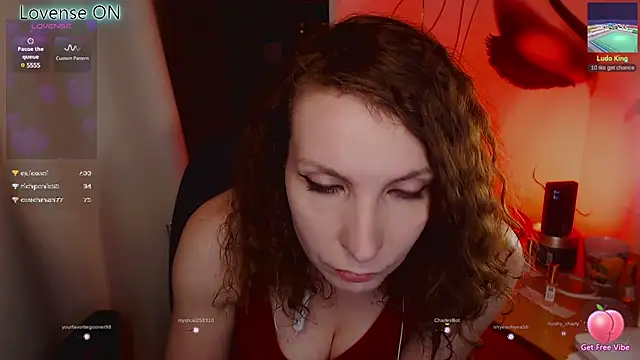 Snapshot of JohansonKatie chatting on March 2025 02:23:02 AM JohansonKatie online show from March 2025 02:23:02 AM