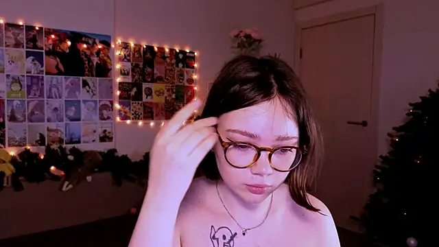 MilenaSaint online show from January 2025 02:43:02 AM