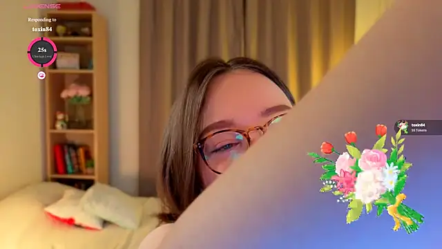 MilenaSaint online show from March 2026 03:47:01 AM