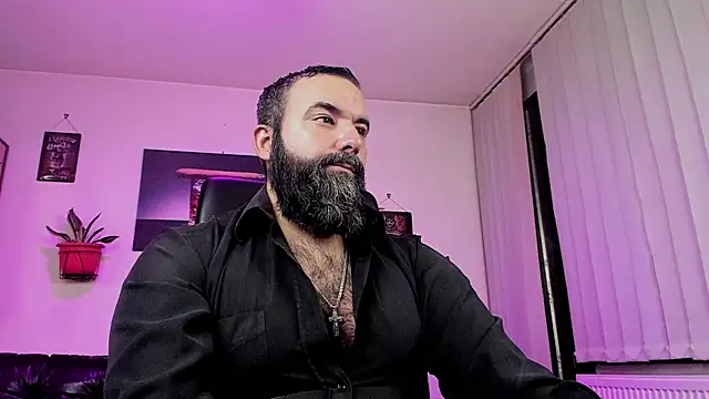 Snapshot of ChristophJules chatting on December 2024 11:51:01 PM ChristophJules online show from December 2024 11:51:01 PM