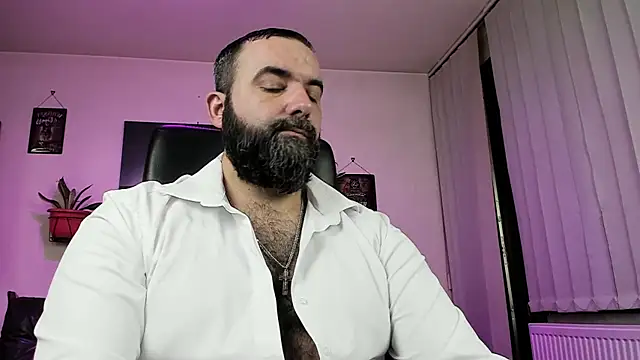 Snapshot of ChristophJules chatting on March 2025 11:56:02 PM ChristophJules online show from March 2025 11:56:02 PM