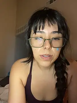 Evie-Luna online show from April 2026 01:58:02 AM